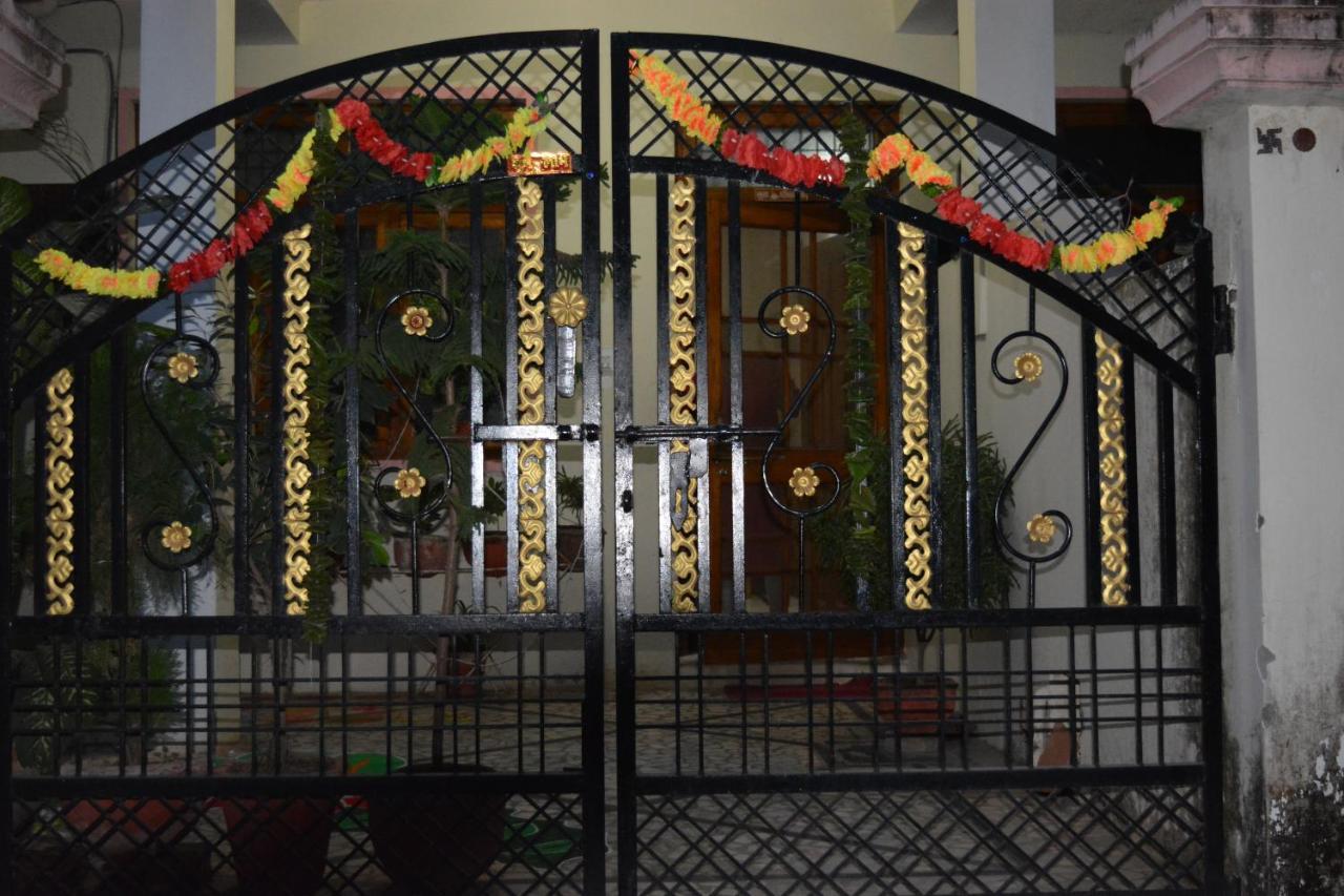 Pratibha Home Stay Jabalpur Zewnętrze zdjęcie