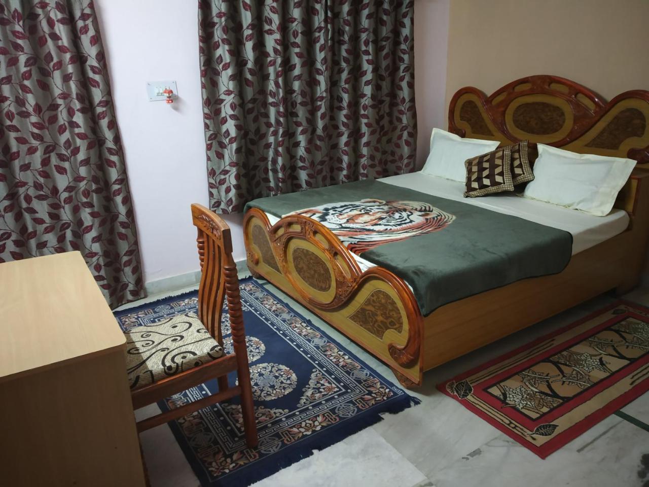 Pratibha Home Stay Jabalpur Zewnętrze zdjęcie